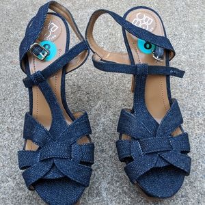 BCBGeneration Denim Platform Heels Size 8M NWOT